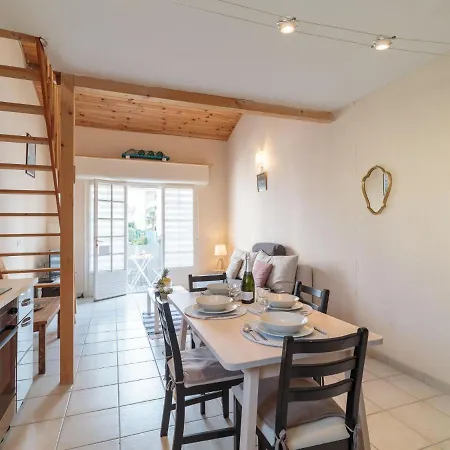 דירה Rampe Du Vengeur By Interhome